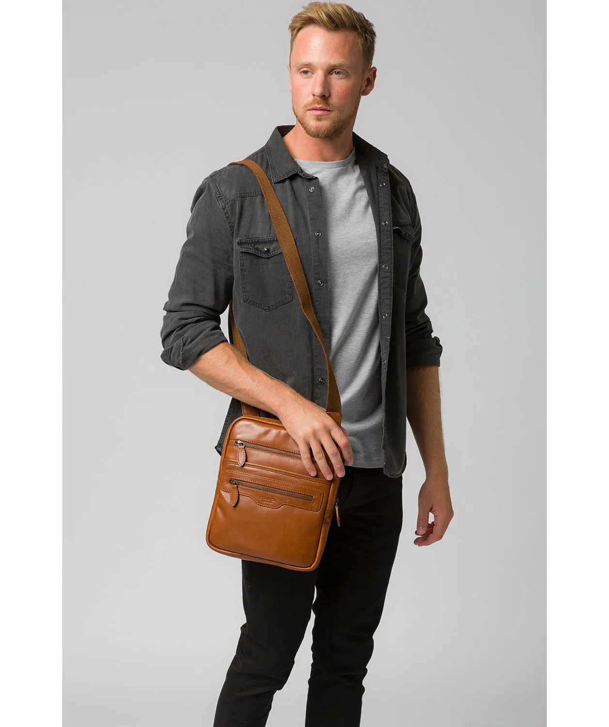 'Hoya' Chestnut Leather Cross Body Bag